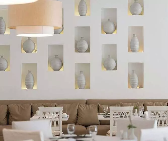 هتل JAZ Neo Almazino, Almaza Bay