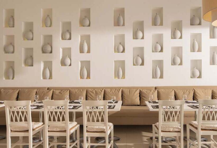 هتل JAZ Neo Almazino, Almaza Bay