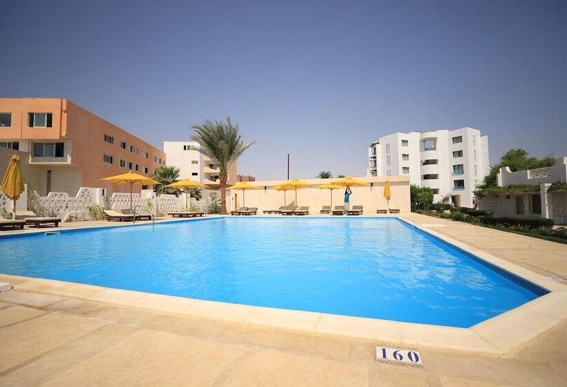 هتل Shams Lodge Water Sport Resort