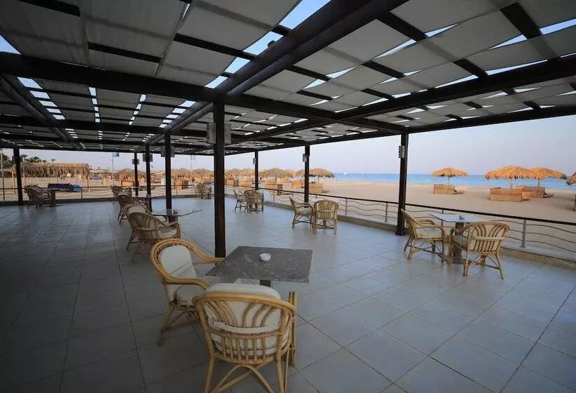 هتل Shams Lodge Water Sport Resort