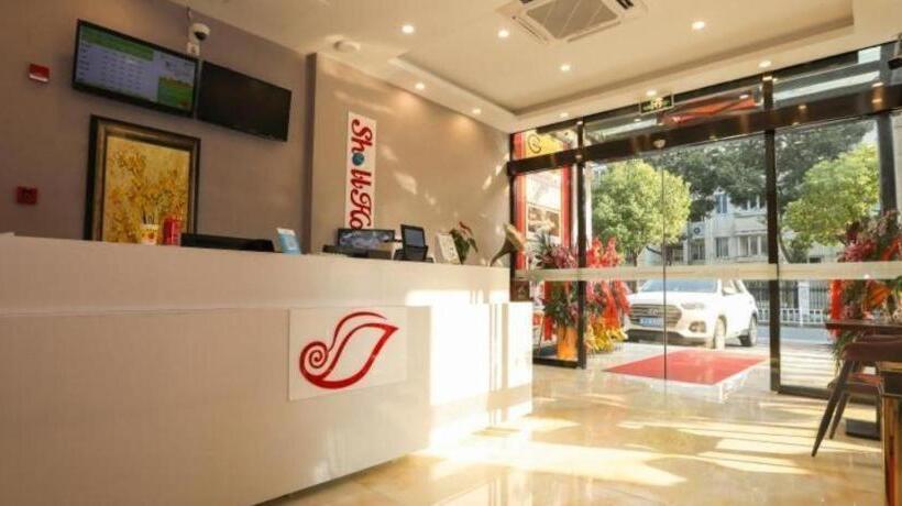 Hotel Shell Shanghai Jiading Nanxiang Town Minzhu Street