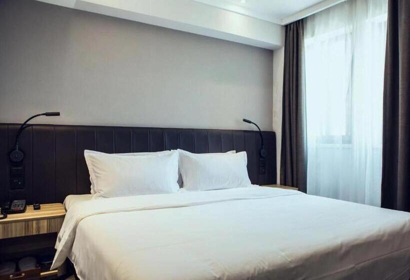 Hanting Premium Hotel Suqian Sihong Galaxy International Plaza