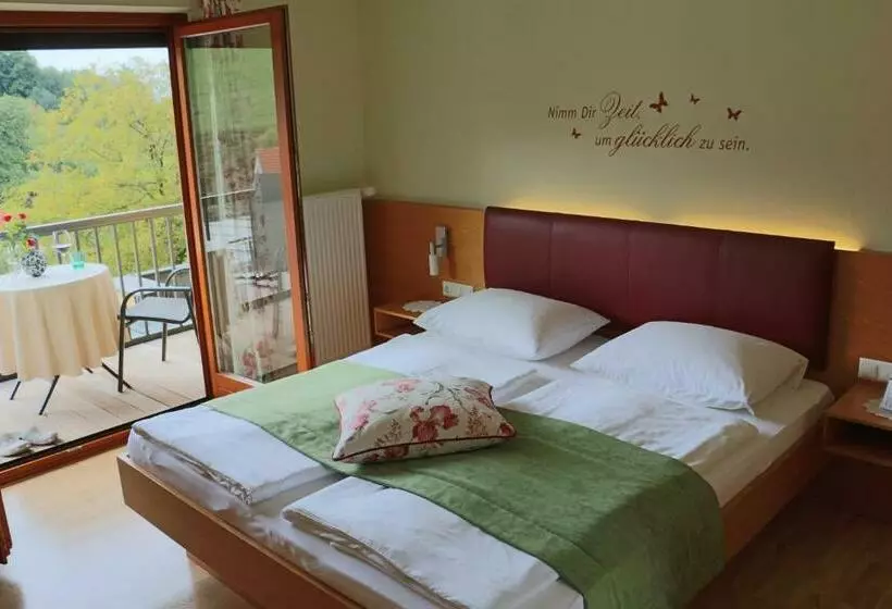 Retkeilymaja Kupfer Dachl