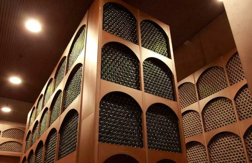 Hotelli Bodegas Traslascuestas   Grupo Piérola