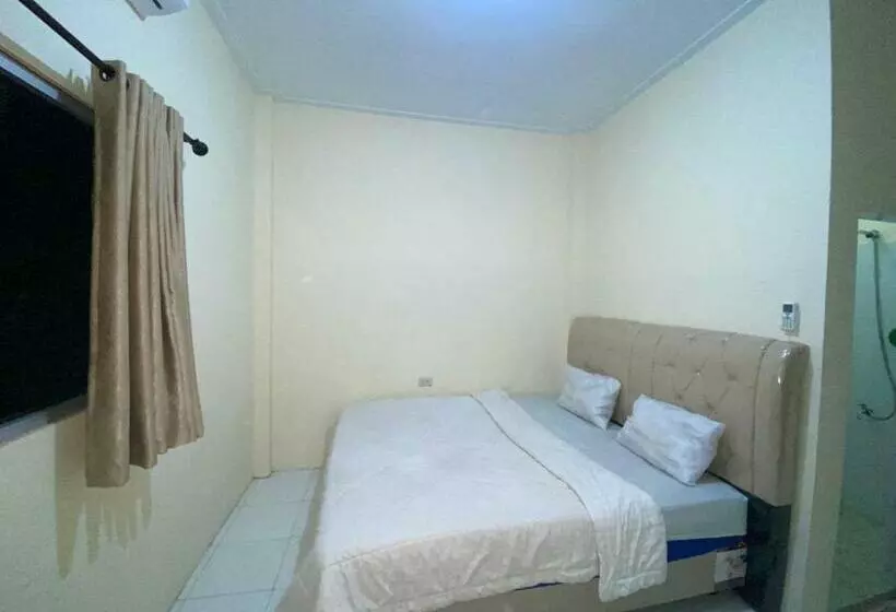 Hotelli Pondok Indah Syariah Near Suzuya Mall Langsa Redpartner