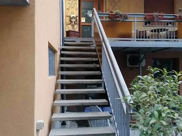 ペンション Guesthouse Airportstop