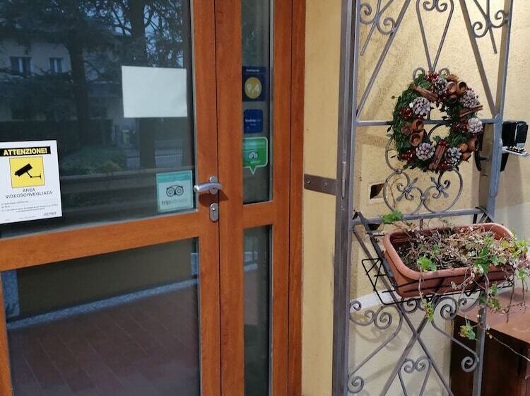 بنسيون Guesthouse Airportstop