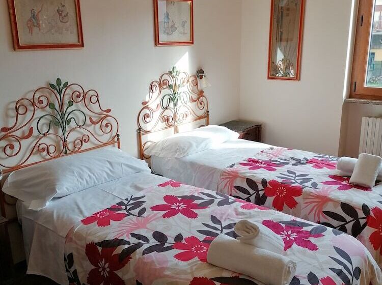 بنسيون Guesthouse Airportstop