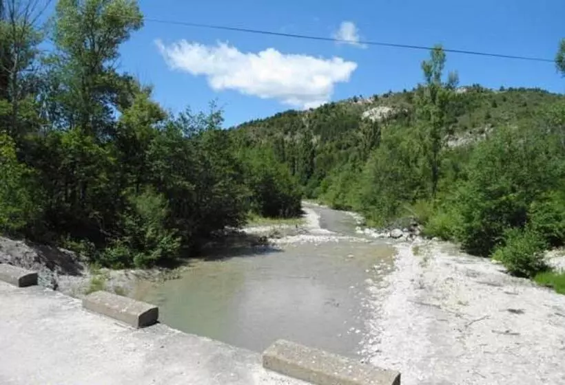 ペンション La Petite Bergerie In Drôme Provençale