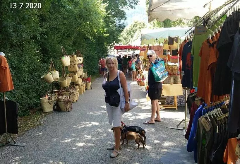 ペンション La Petite Bergerie In Drôme Provençale