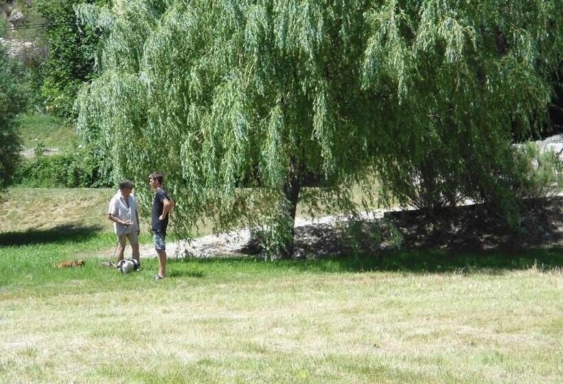 Пансион La Petite Bergerie In Drôme Provençale