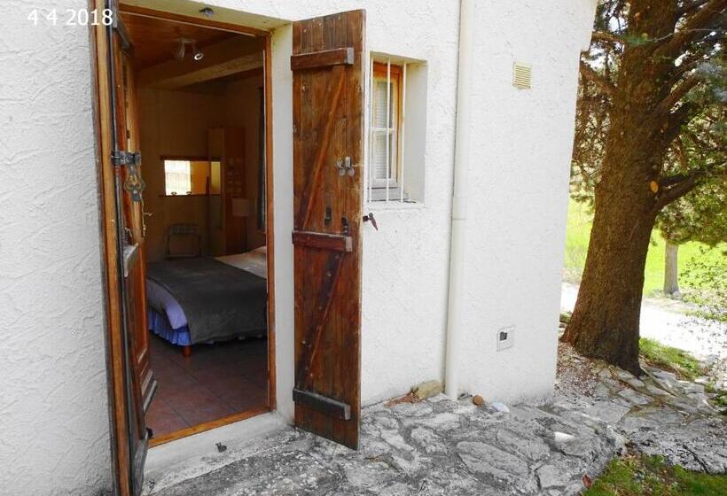 Пансион La Petite Bergerie In Drôme Provençale