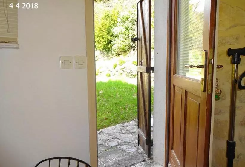 ペンション La Petite Bergerie In Drôme Provençale