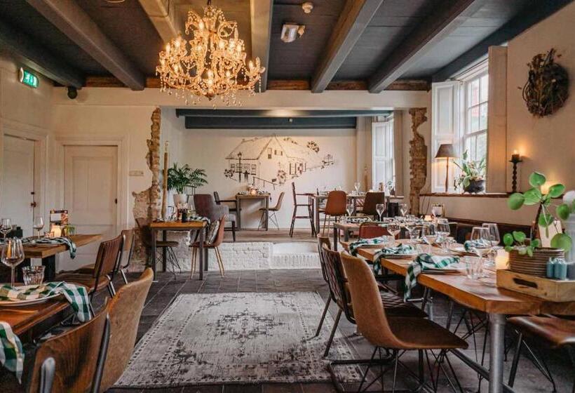 הוסטל Herberg De Lingehoeve