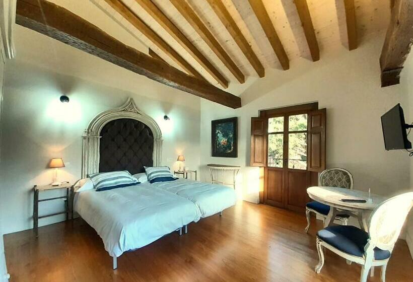 호스텔 La Posada Del Tenor