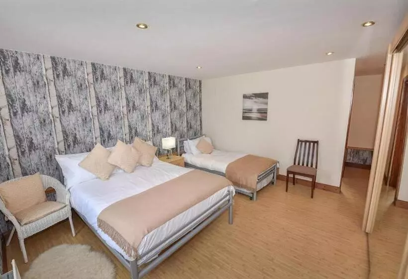 Ardkeen House B&b