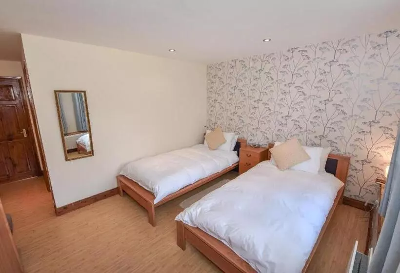 Ardkeen House B&b