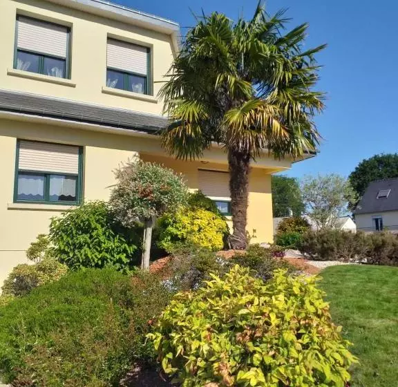 Aamiaismajoitus (B&B) 19,avenue John Kennedy