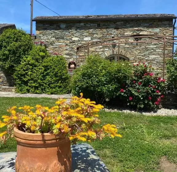 Aamiaismajoitus (B&B) Chambres D Hôtes Et Studios De Charme   A Mandria