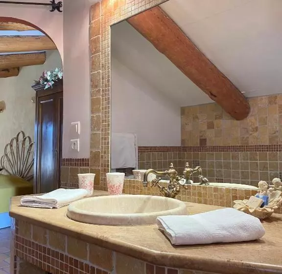 Aamiaismajoitus (B&B) Chambres D Hôtes Et Studios De Charme   A Mandria