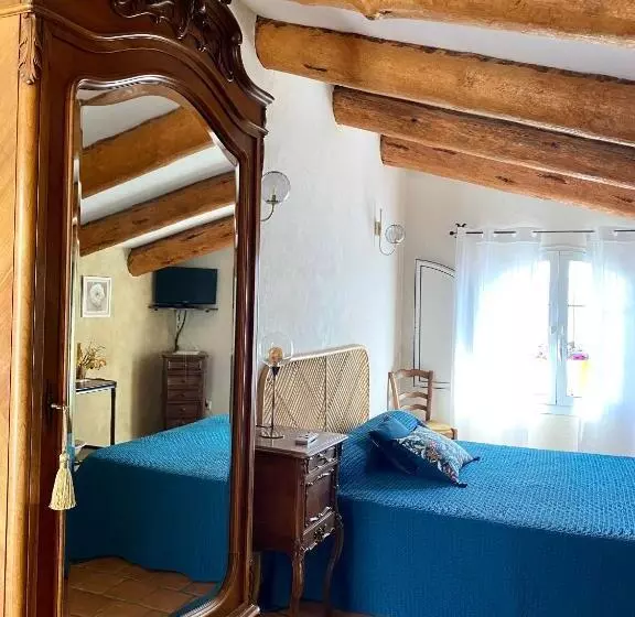 Aamiaismajoitus (B&B) Chambres D Hôtes Et Studios De Charme   A Mandria