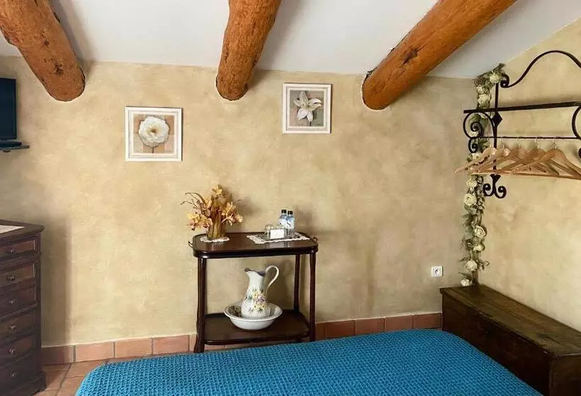 Aamiaismajoitus (B&B) Chambres D Hôtes Et Studios De Charme   A Mandria