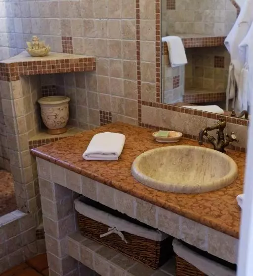 Aamiaismajoitus (B&B) Chambres D Hôtes Et Studios De Charme   A Mandria