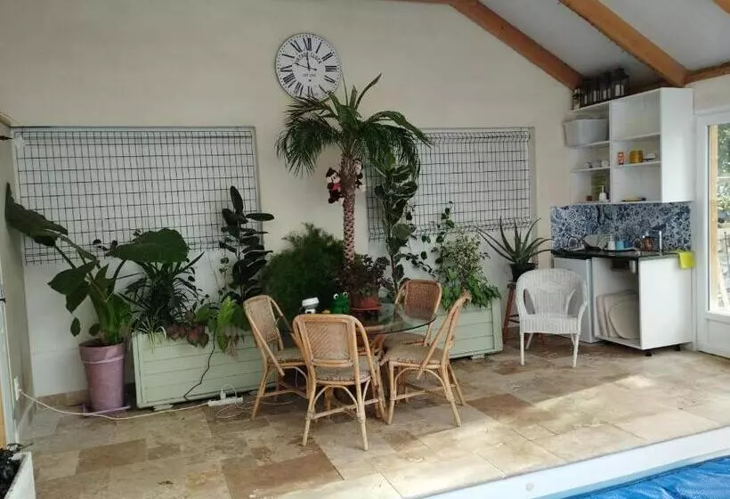 ベッドアンドブレックファースト Chez Marek Et Urszula