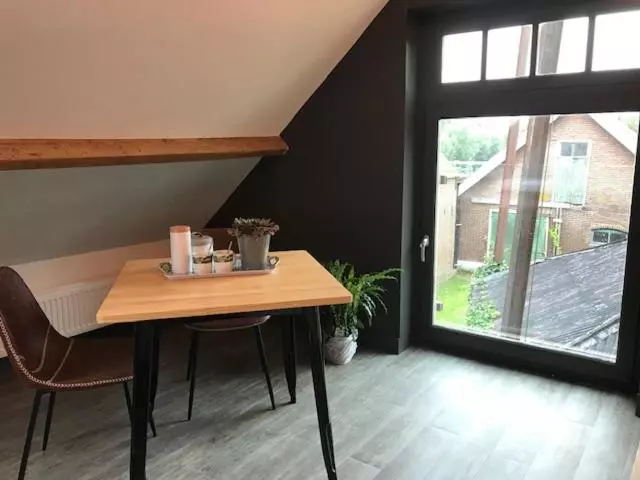 Aamiaismajoitus (B&B) De Hostee