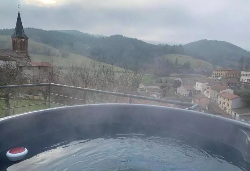 Aamiaismajoitus (B&B) Domaine De La Rue De La Tour