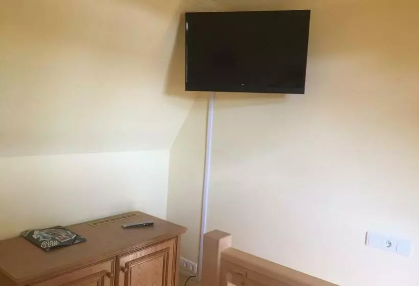 Aamiaismajoitus (B&B) Kérész Panzió