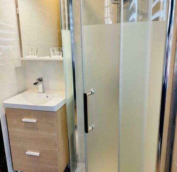 مبيت وإفطار La Valentine Spa