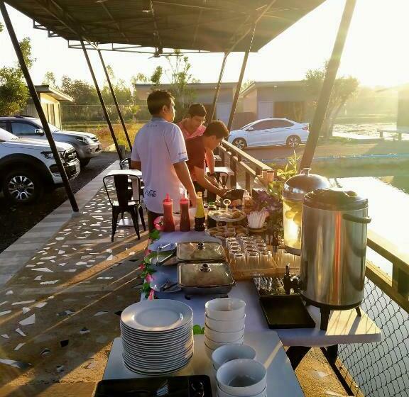 مبيت وإفطار Wuadaeng Villa