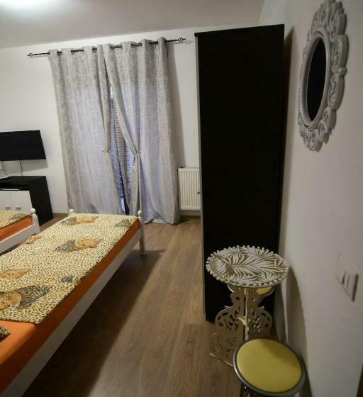 בית מלון כפרי Agropensiune Casa Sonia