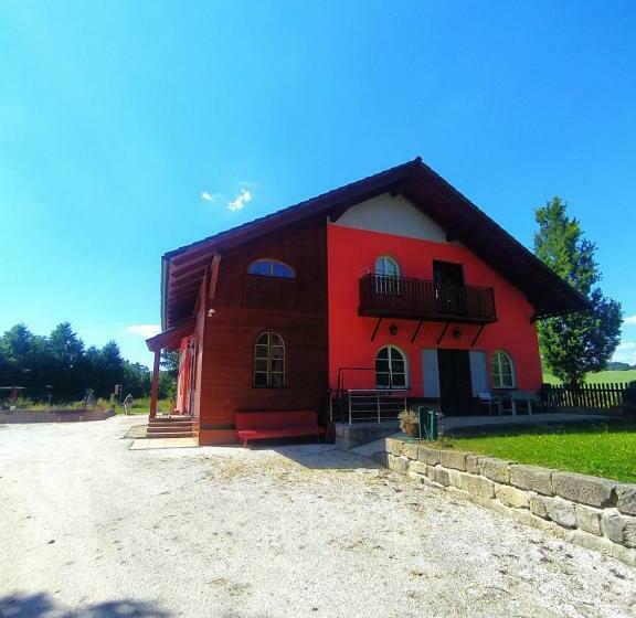 ホテル Haškovna Tradice Zájezdního Hostince U Prachovských Skal