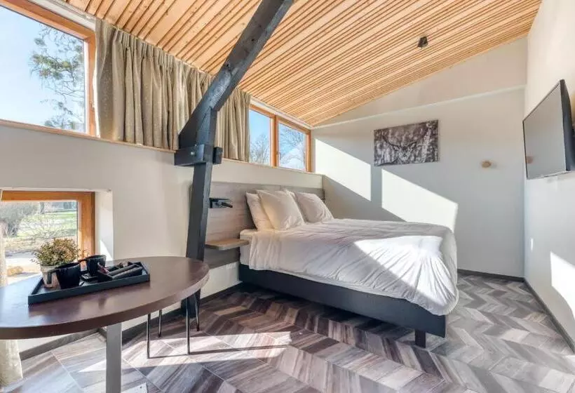 Hotelli Les Chambres Du Domaine Du Vieux Château