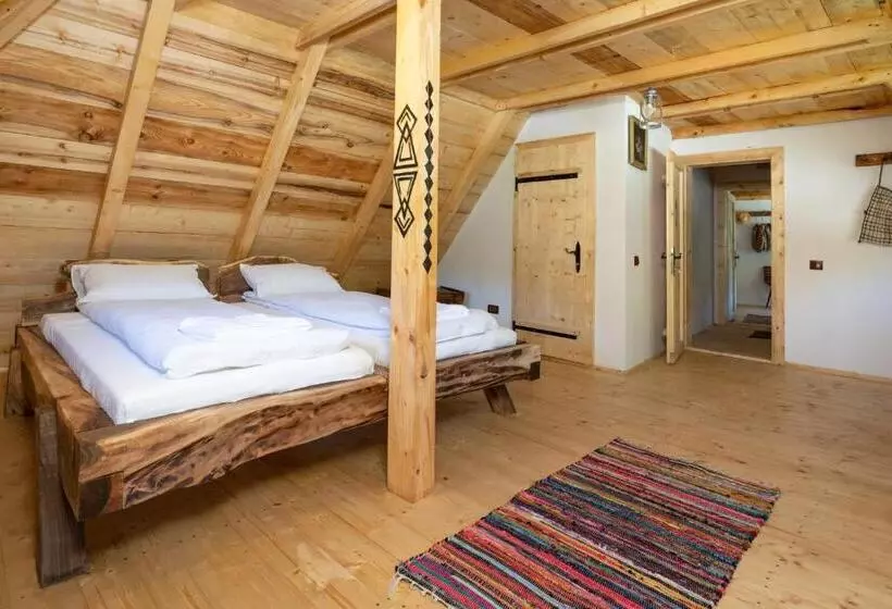 ペンション Casa Bunicilor Apuseni