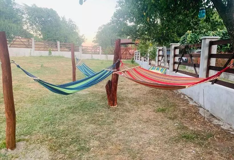 Majatalo Casa Din Deal Isverna Mehedinți