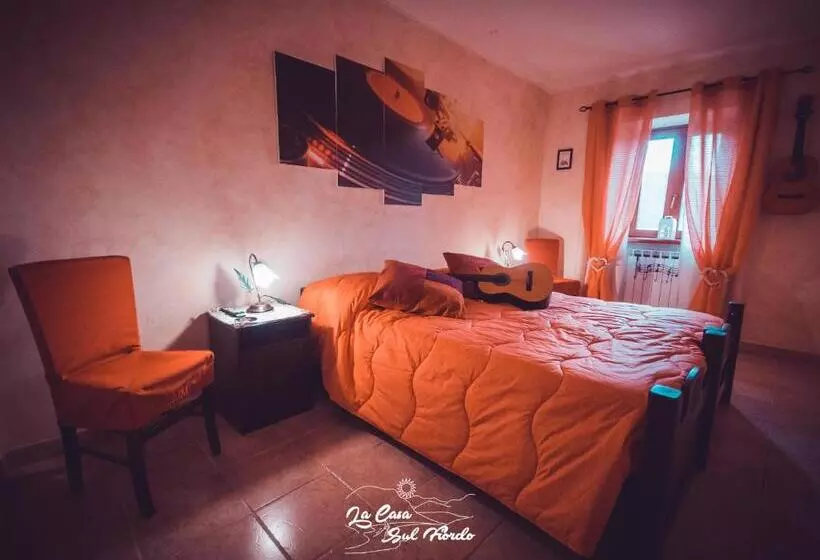 ペンション La Casa Sul Fiordo Lago Del Turano