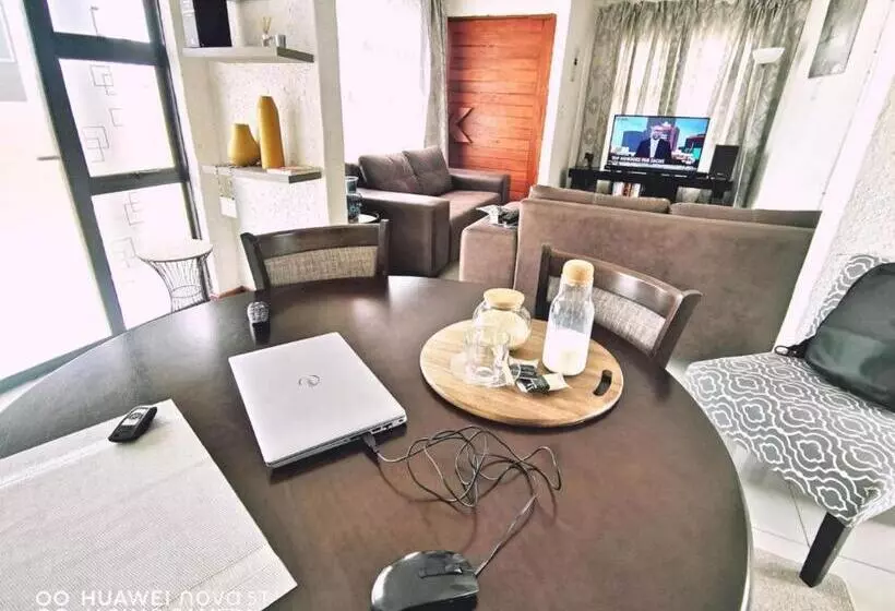 ペンション Moletji Guest House