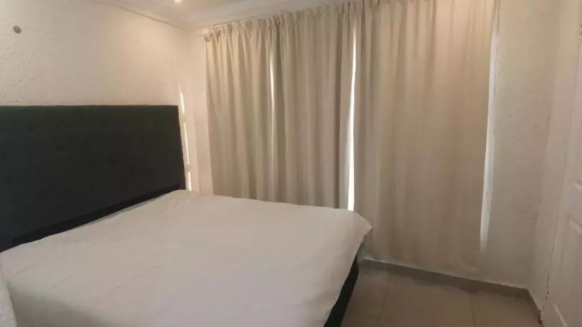 ペンション Moletji Guest House