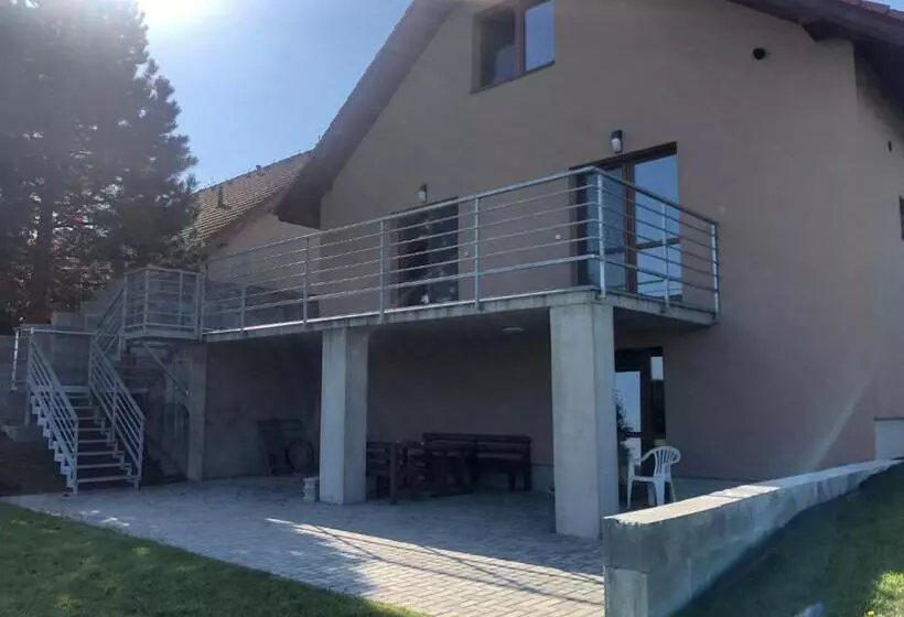 Majatalo Penzion čavisov