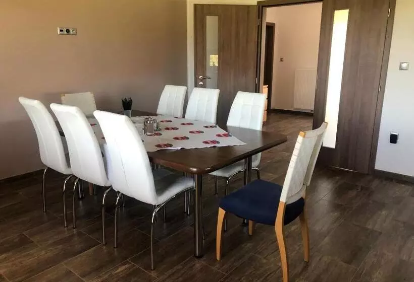 Majatalo Penzion čavisov