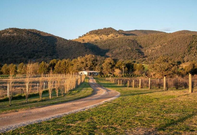 بنسيون Riverview Farm & Guesthouse