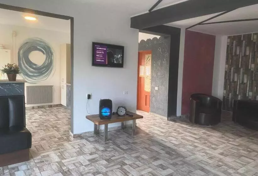 ペンション Vila Petreceri Private