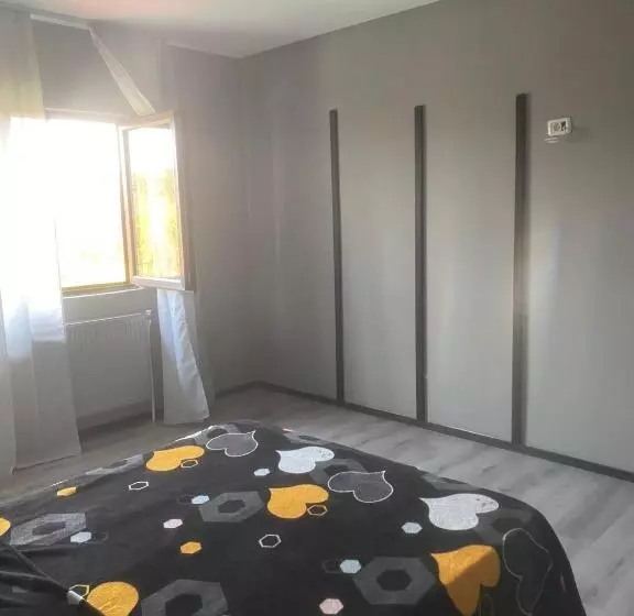 ペンション Vila Petreceri Private