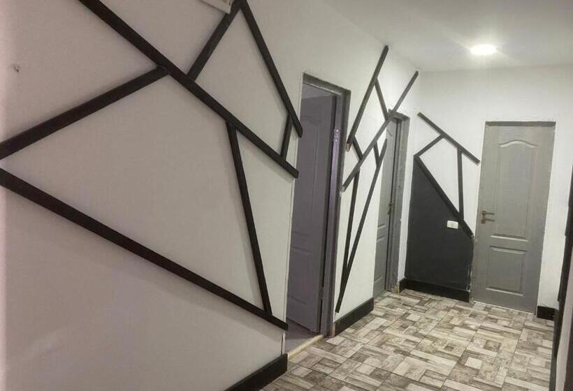 פנסיון Vila Petreceri Private