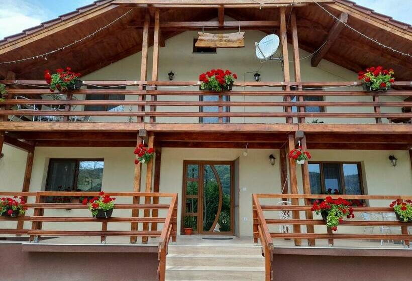 Pensiunea Deny şi Dany