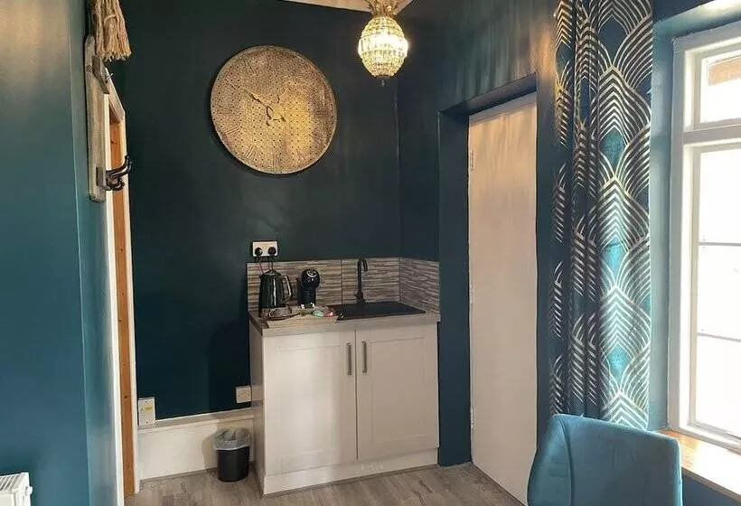 Retkeilymaja The Hole In The Wall