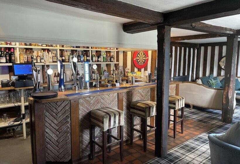 호스텔 The Hole In The Wall